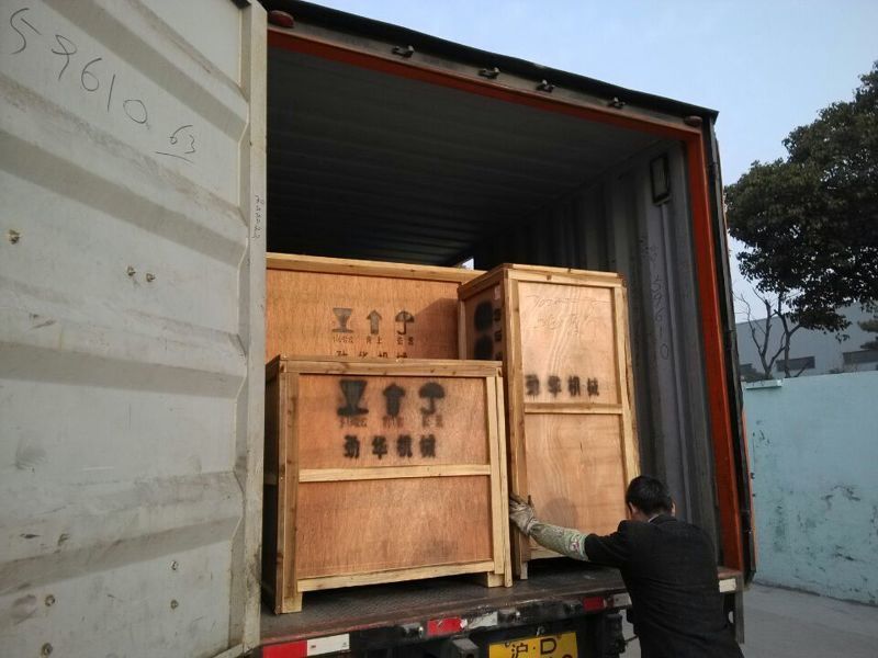 勁華月餅機(jī)發(fā)貨場景 勁華月餅機(jī)發(fā)貨場景